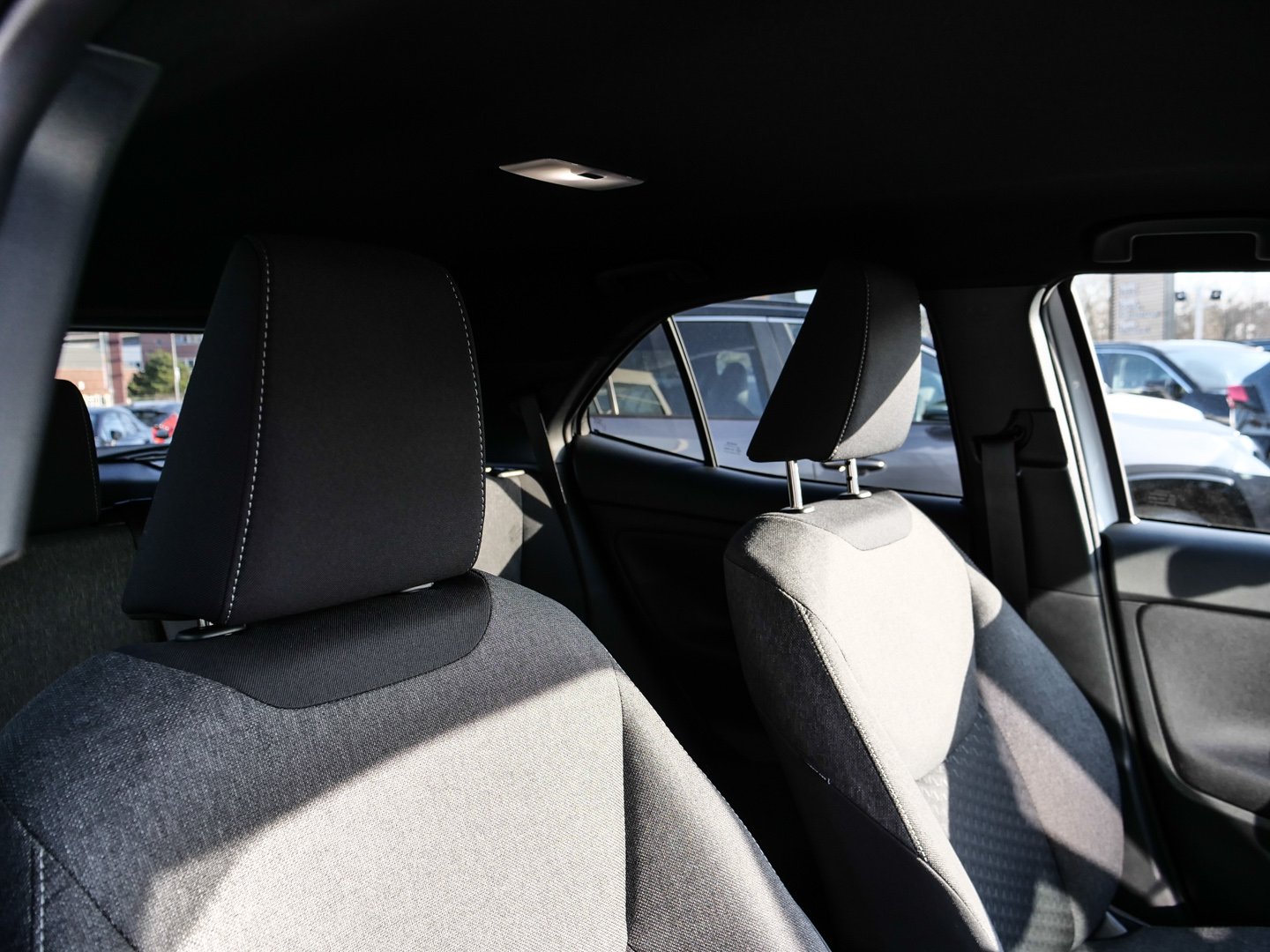 Foto 1 - Yaris Cross - 1.5 l 4x2 HY Winter Paket, weiß