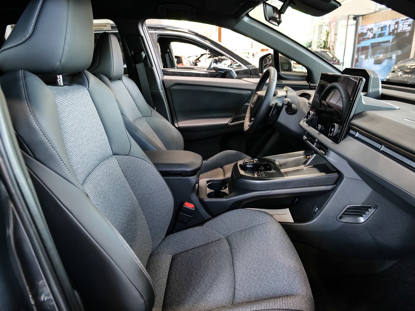 Foto 1 - Toyota bZ4X Touring Teamplayer 74,7kWh Matrix-LED, Magnetite grey