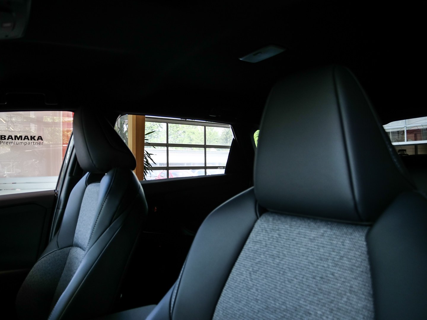 Foto 1 - Toyota bZ4X Touring Teamplayer 74,7kWh Matrix-LED, Magnetite grey