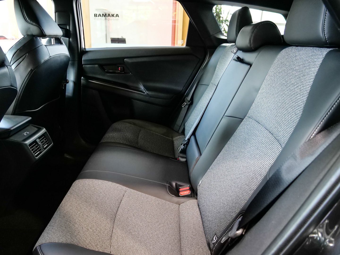 Foto 1 - Toyota bZ4X Touring Teamplayer 74,7kWh Matrix-LED, Magnetite grey