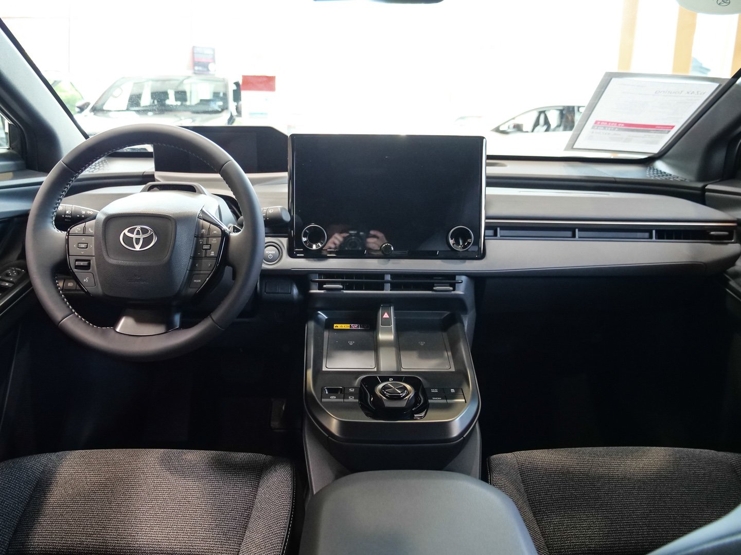 Foto 1 - Toyota bZ4X Touring Teamplayer 74,7kWh Matrix-LED, Magnetite grey