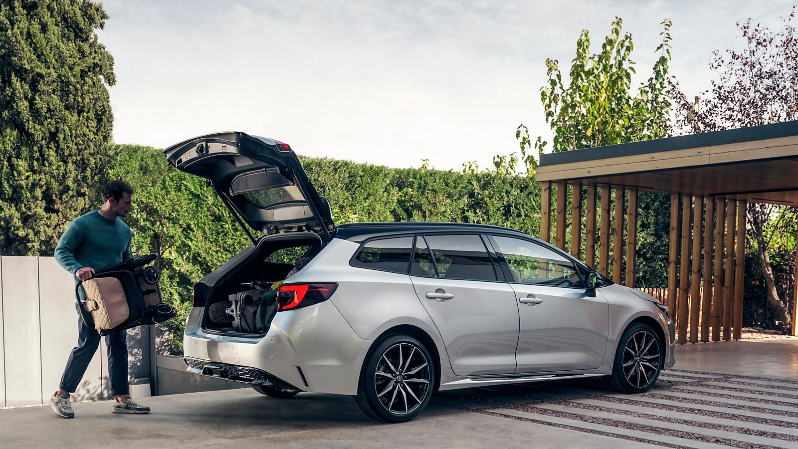 Toyota Corolla Touring Sports