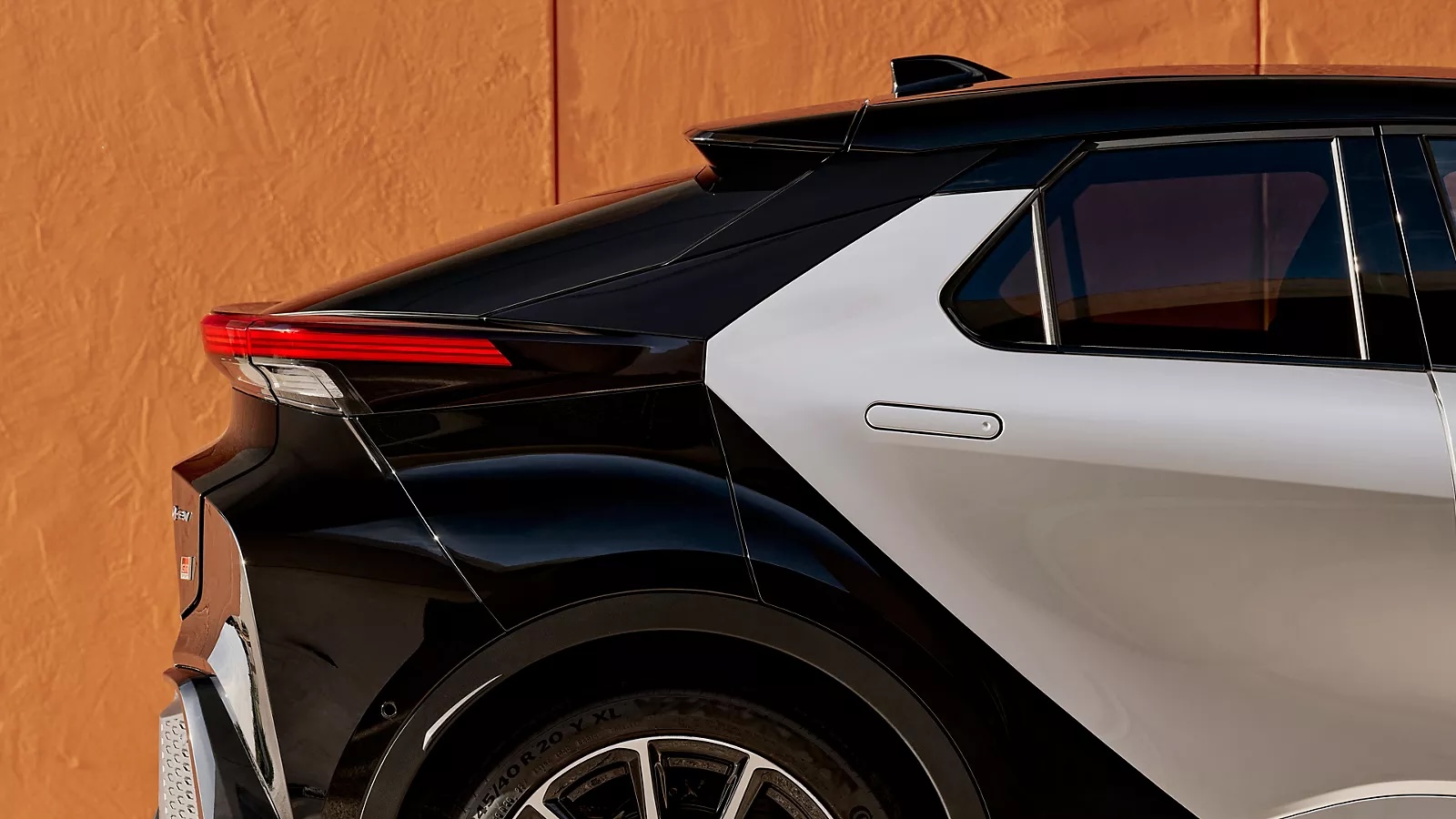 C-HR Zweifarb Lackierung Plus